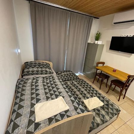 Apartman Mini Stupava Buitenkant foto